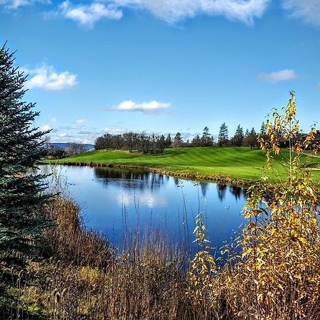 Resort At Eagle Point Golf Club Lodging Екстер'єр фото