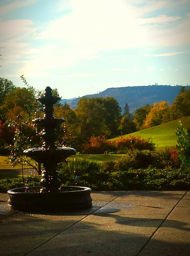 Resort At Eagle Point Golf Club Lodging Екстер'єр фото