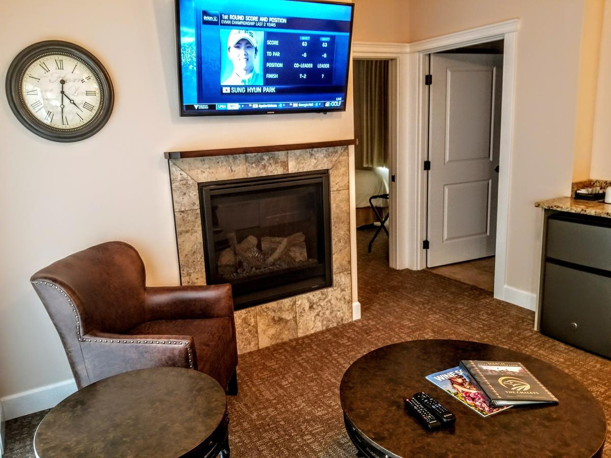 Resort At Eagle Point Golf Club Lodging Екстер'єр фото